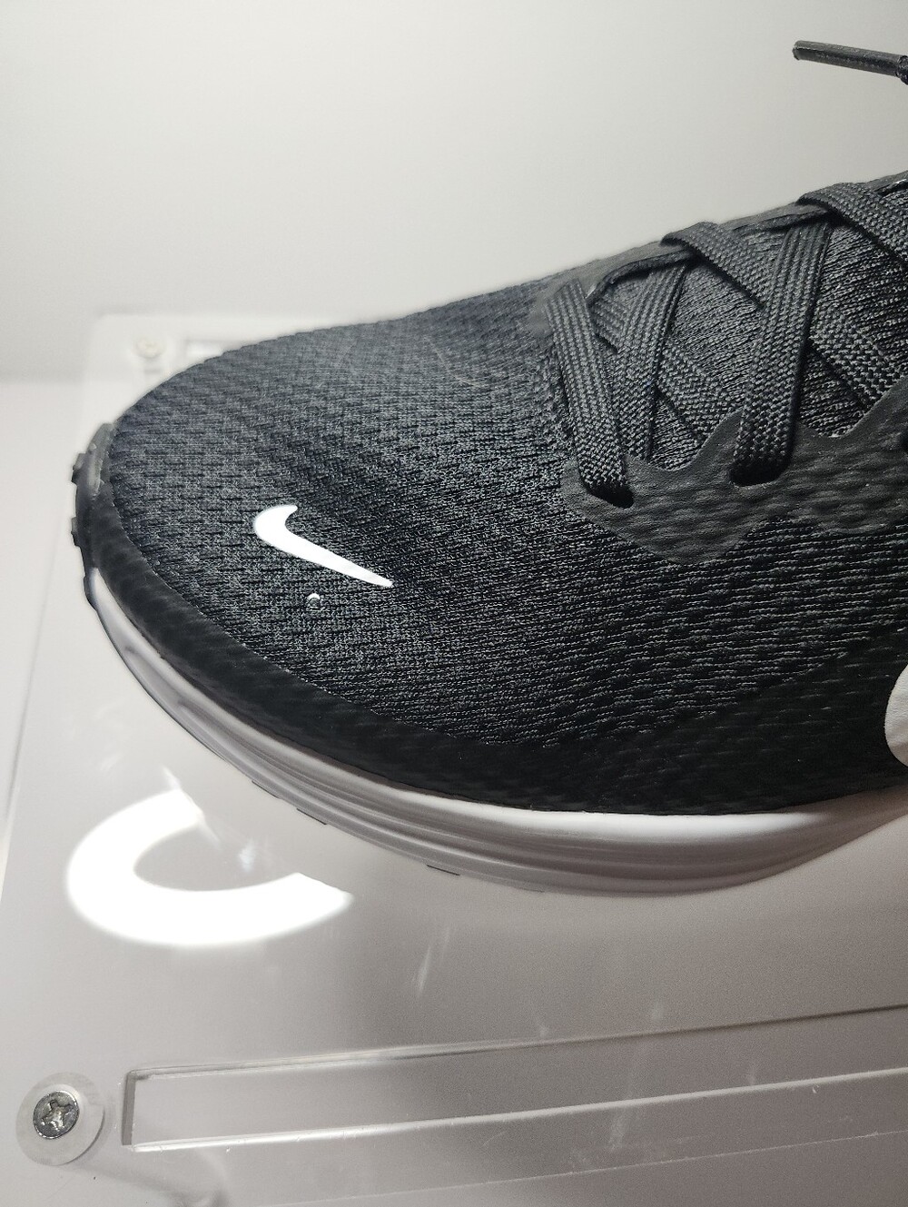 Nike Women's Revolution 8 Running Sneakers Trainers Jet Black White Sz 8 Mesh - Picture 16 of 16